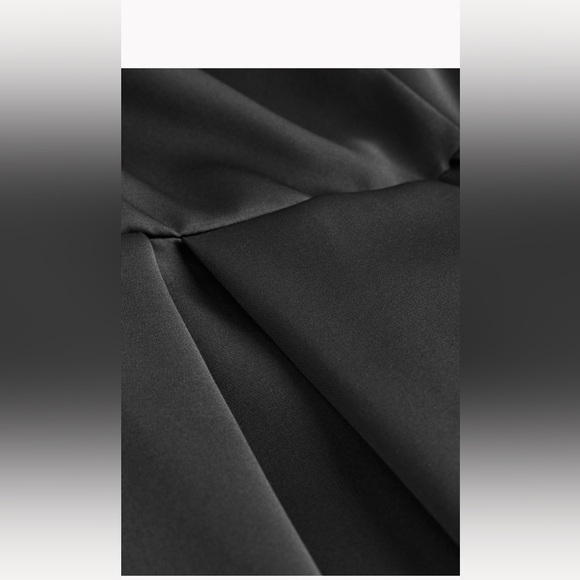 H&M STRAPLESS DRESS - Picture 5 of 9